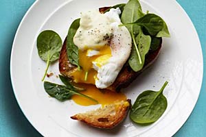 egg-spinach-mustard-crostini