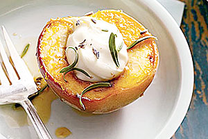 roasted-peaches
