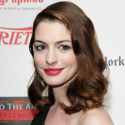 Anne Hathaway Style on Anne Hathaway   2010   Anne Hathaway   Transformation   Hair   Instyle