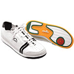 Vita sneakers with black or green trim, Ellesse.