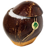 Balinese sea salt in a coconut shell, Les Cadeaux Gourmets.