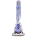 Quattro for Women Go! razor, Schick.
