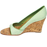 Wedges of cotton canvas and cork, Magnolia.