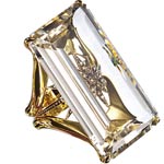 Clear-quartz-and-diamond cocktail ring with 18kt gold, H. Stern.