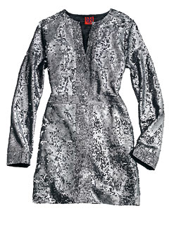 Obrázek “http://img2.timeinc.net/instyle/images/2007/falltrends/080107_silver03_240X320.jpg” nelze zobrazit, protože obsahuje chyby. Obrázek “http://img2.timeinc.net/instyle/images/2007/falltrends/080107_silver03_240X320.jpg” nelze zobrazit, protože obsahuje chyby.