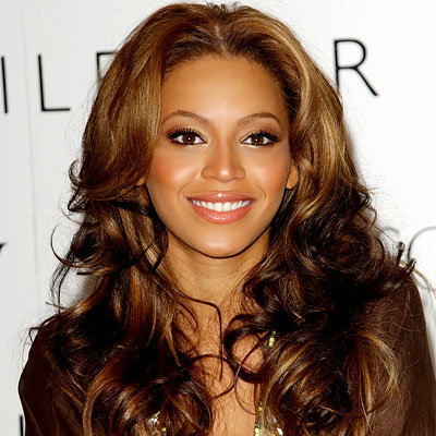 Beyonce Wavy Hairstyle