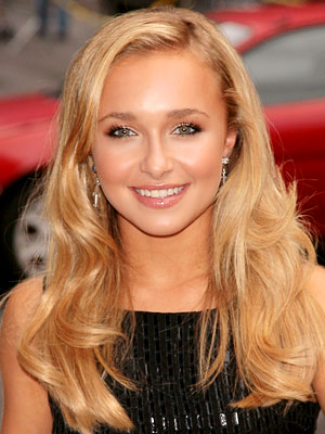 hayden panettiere haircut june 2010. celebrity hairstyle 2010