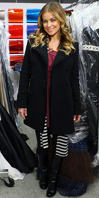 Carmen Electra look for less