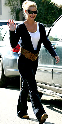 Katherine Heigl's California Casual look