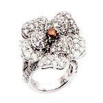 Diamond ring set in 18kt gold, Kwiat.
