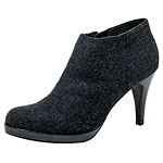 Flannel booties, Candie's