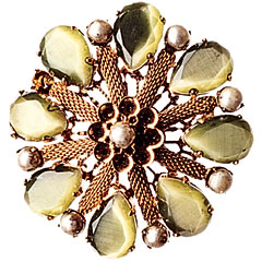 http://img2.timeinc.net/instyle/images/2007/products/feb/ACC/013007_annasui_b.jpg