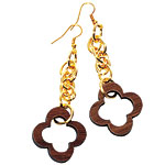 Brass-plated earrings with wood, Leila.
