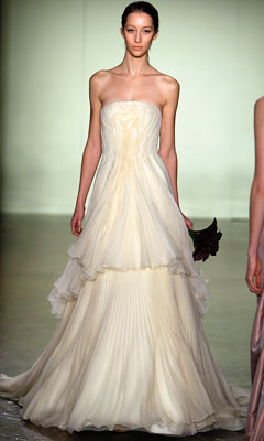 Vera Wang gown