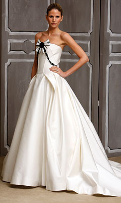 Carolina Herrera strapless gown
