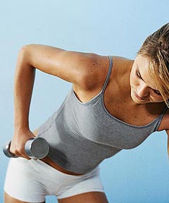woman lifting weight