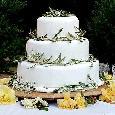 6-tier cake