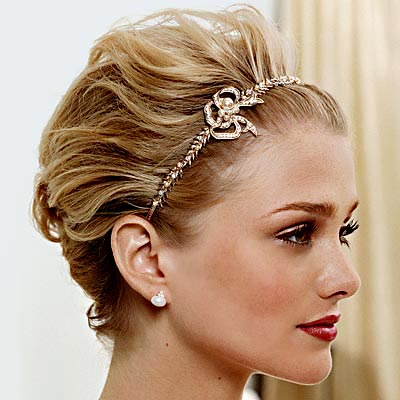 Short Hair Accessories. Short Hair With Headband.