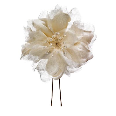 ivory-hued hairpin