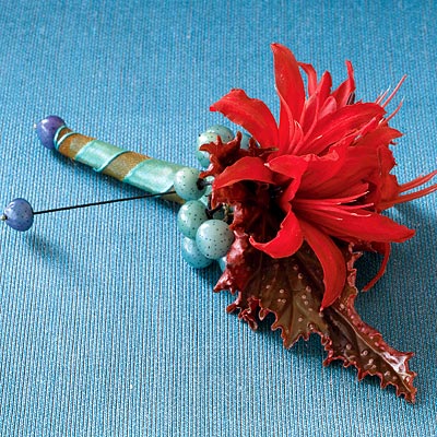 deep drama boutonniere