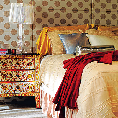 bedroom set ikea
 on Serenas Bedroom - Gossip Girl Set: Get the Look - Movie & TV ...