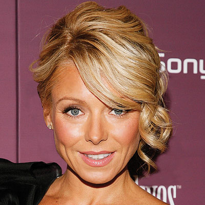 Kelly Ripa - Star Hairstyles from A to L - Get Hollywood Hair - Hair