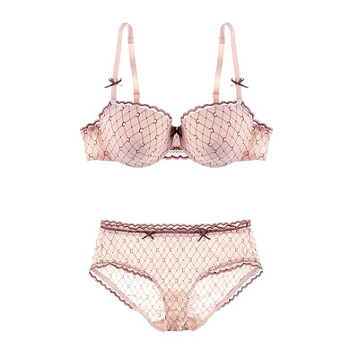 20% off all purchases on coupdefoudrelingerie.com
