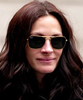 Julia Roberts, Clinique Superbalm Moisturizing Gloss in Apricot, lip gloss, lip balms