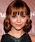 Christina Ricci, Ginnifer Goodwin, Urban Decay 24/7 Glide-On eye pencil in Dime, eyeliners