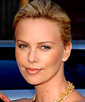 Charlize Theron, M.A.C Iridescent Press Powder in Belightful, powder, makeup