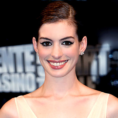 Anne Hathaway