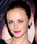 Alexis Bledel, lipsticks, lip liners
