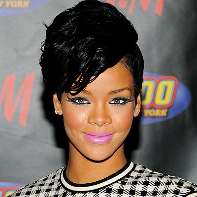rihanna no makeup. Rihanna