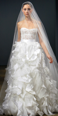 FashionDesigners - Bridal Gown Collections - Fall 2009 Bridal Photos at InStyle.com FashionDesigners - Bridal Gown Collections - Fall 2009 Bridal Photos at InStyle.com