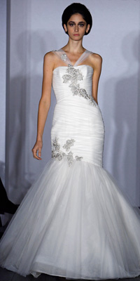 FashionDesigners - Bridal Gown Collections - Fall 2009 Bridal Photos at InStyle.com :  chic instyle designers gold