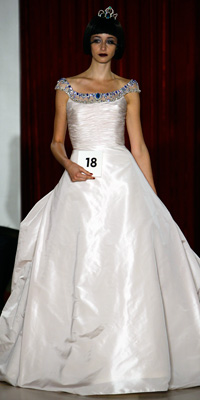 FashionDesigners - Bridal Gown Collections - Fall 2009 Bridal Photos at InStyle.com :  chic instyle designers gold