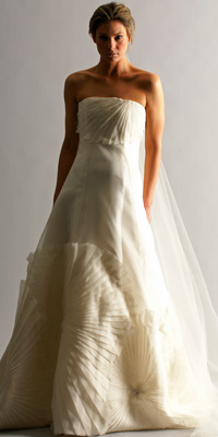FashionDesigners - Bridal Gown Collections - Spring 2009 Bridal Photos at InStyle.com :  chic silver designers gold