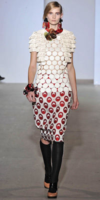 Fashion Designers - Runway Photos - Spring 2009 Runway at InStyle.com :  chic color designers vintage