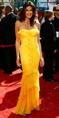 Teri Hatcher, Monique Lhuillier, Desperate Housewives, Emmys