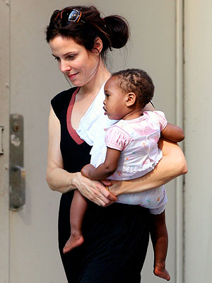 mary louise parker children. Cute Photos: Star Moms & Kids. Mary-Louise Parker