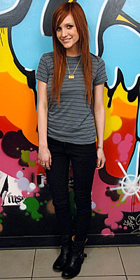 Ashlee Simpson, Wet Seal, celebrity designer, celebrity style