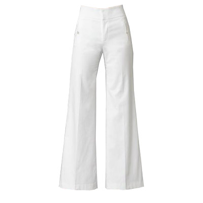 Accentuate a Small Waist