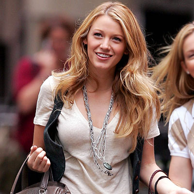 Blake Lively Sisterhood Of The Traveling Pants 2. Blake Lively and Hot Shots