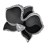 Caresse d'orchidees ring, Cartier.