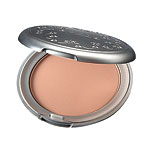 Sheer pressed powder in Medium, Stila.