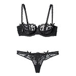 Polyester demi and tanga, Chantelle.
