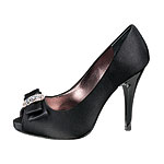 Satin shoes, Nina.