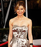 Ellen Pompeo in Nina Ricci
