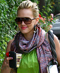 Hilary Duff, Isharya, Earrings