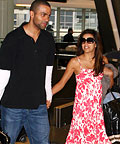 Eva Longoria-Parker, Girl Two Doors Down, flip flops